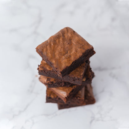 Fudgy Dark Chocolate Brownies, 70% Couverture (16 pcs)